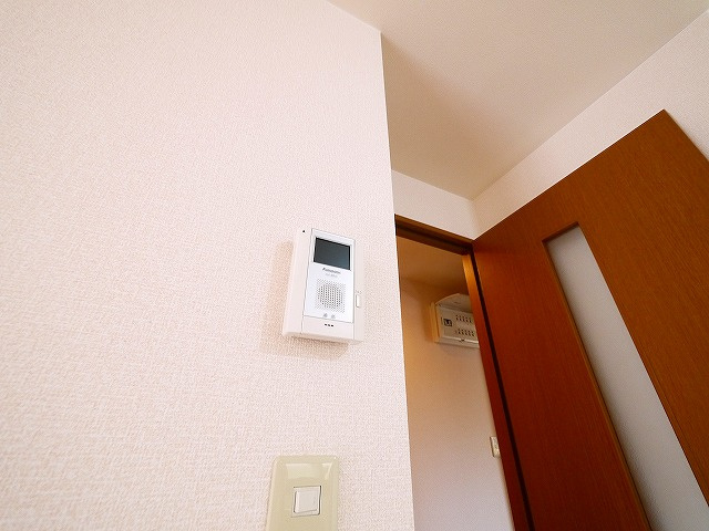 ルミエール南生駒　Ⅱのセキュリティ|モニター付きインターホン