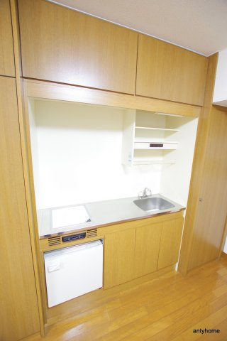 グランヴィ新大阪　仲介手数料無料のキッチン