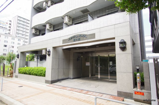 ノルデンハイム新大阪　仲介手数料無料のエントランス