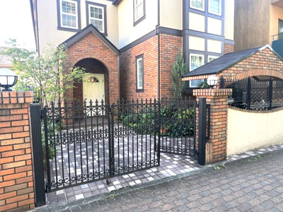 【エントランス】 | マンダレー御影