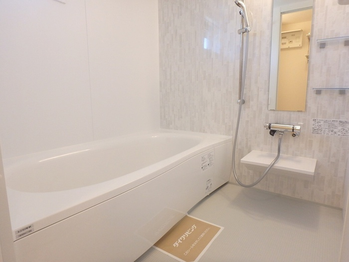 グローリアスⅢの浴室