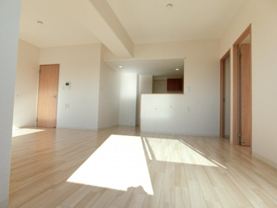 【居間・リビング】 | SHRIKE21新館（シュライク21新館）