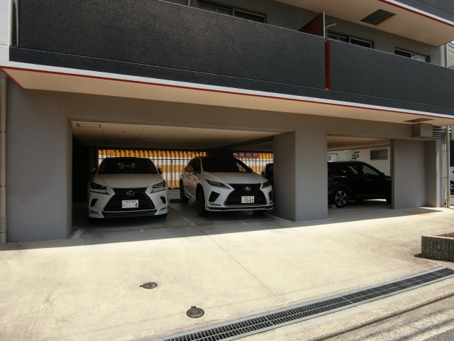 【駐車場】 | SHRIKE21新館（シュライク21新館）