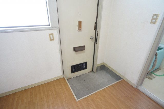 【玄関】 | ハイランド亜希