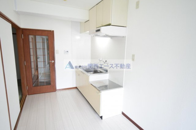  | キャッスル西長田