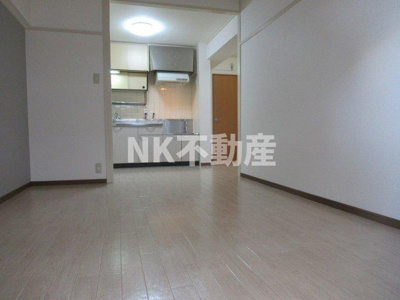 【居間・リビング】 | エステマール弥刀（弥刀賃貸） | おしゃれなリビングです