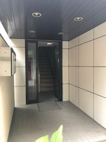 シントミ東日本橋ビルのロビー