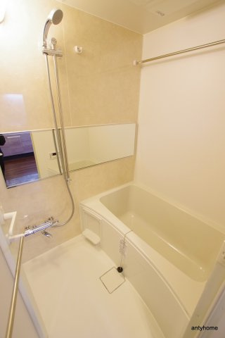 スプランディッド新大阪キャトル　仲介手数料無料の浴室