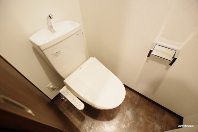 スプランディッド新大阪キャトル　仲介手数料無料のトイレ