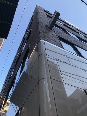 錦町司ビルの外観