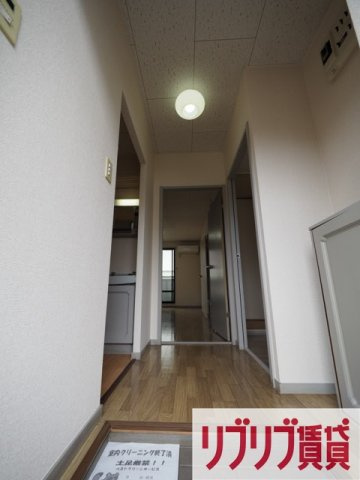 銀杏ハイツの玄関