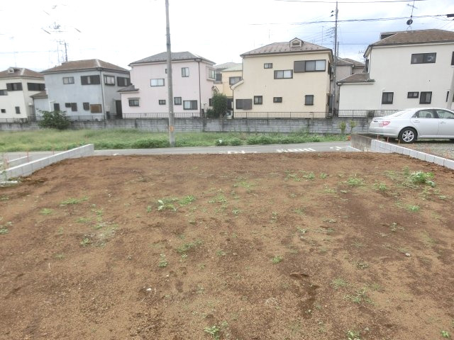 鴻巣市宮前の売地の展望|敷地内から南西側を撮影した写真です。