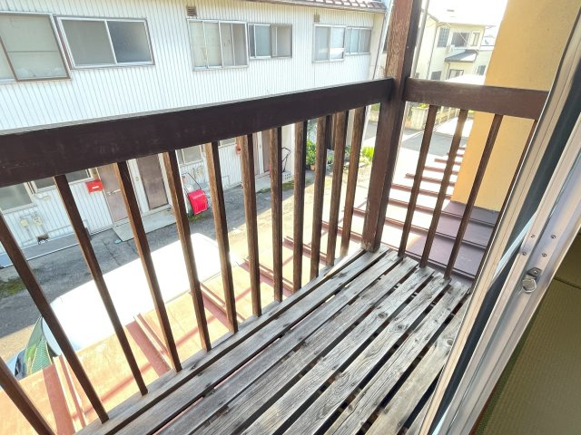 今井アパートBのその他|お洗濯にも便利なバルコニー付き
