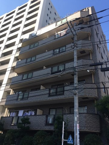 シャンノール綾瀬の外観