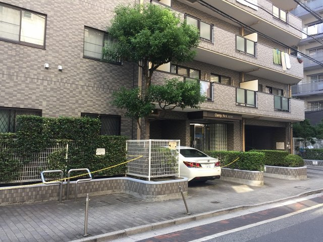 シャンノール綾瀬の外観