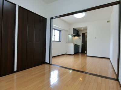 【寝室】 | アーバネックス梅田東