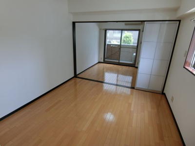 【居間・リビング】 | アーバネックス梅田東