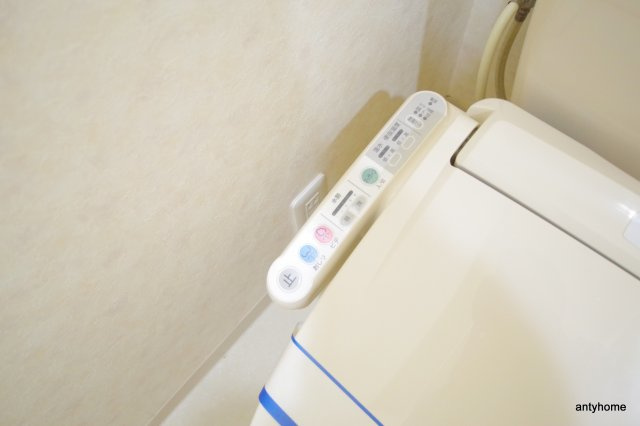 アリオーラ西梅田　仲介手数料無料のトイレ