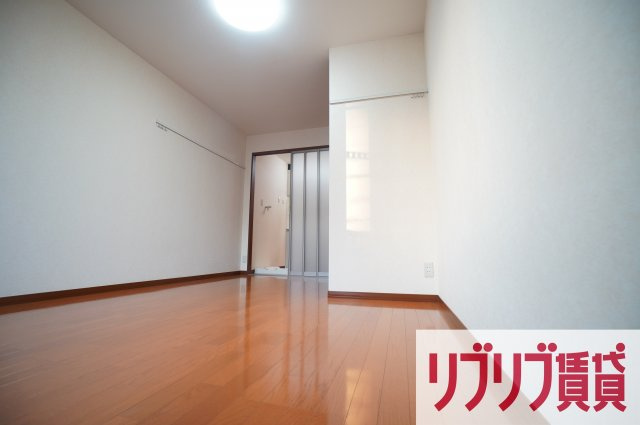 メゾン桜の居間・リビング