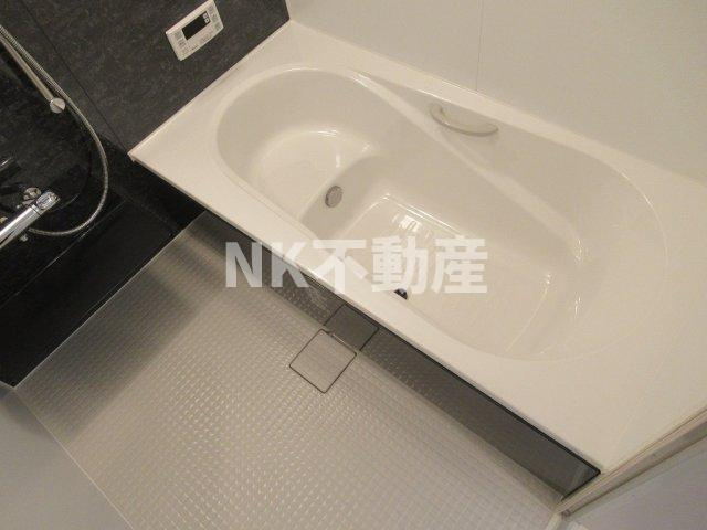 【浴室】 | グランオリオン柏田東町（長瀬賃貸） | 1坪ある大きなお風呂です