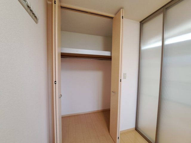 リビングタウン榎戸C棟の収納