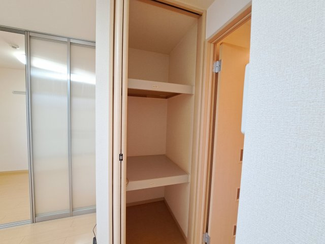 リビングタウン榎戸C棟の内装