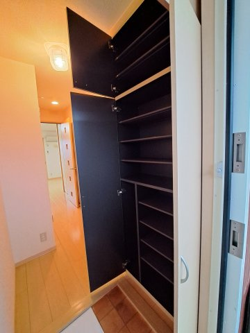 リビングタウン榎戸C棟の内装