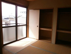 レジデンス国分Ｂ棟の和室