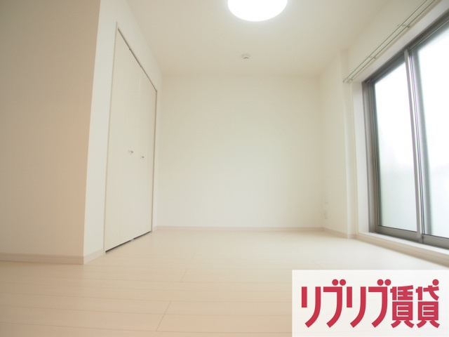 リブリ・浜野の寝室