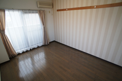 【洋室】 | ソレイユ下川