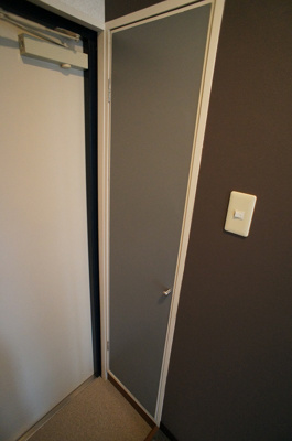 【玄関】 | ソレイユ下川