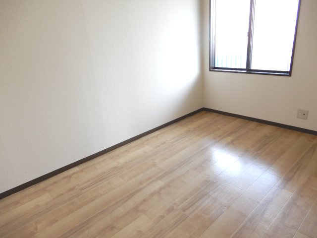 ライフハイツの洋室