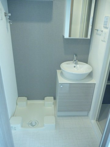 エスリード大阪城南グランデュクス　BRAVI不動産の洗面所|【エスリード大阪城南グランデュクス】洗面所です