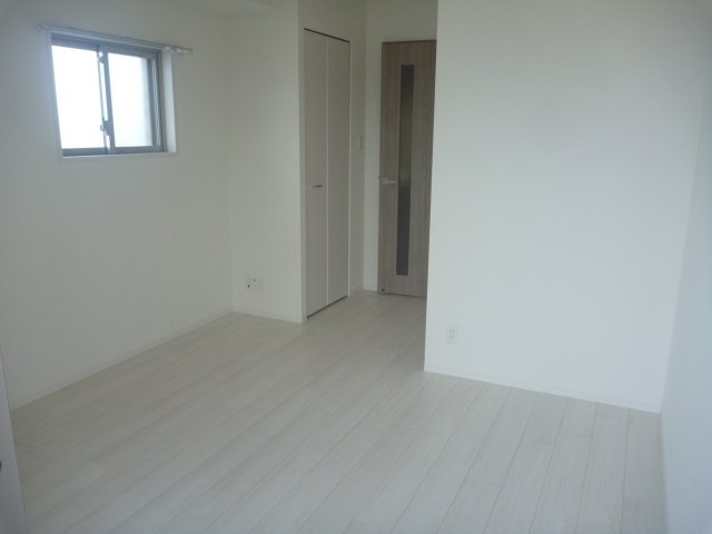 エスリード大阪城南グランデュクス　BRAVI不動産の寝室|【エスリード大阪城南グランデュクス】ゆとりの広さです