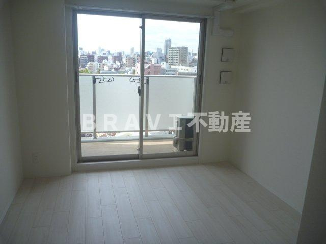 エスリード大阪城南グランデュクス　BRAVI不動産の洋室|明るい洋室です