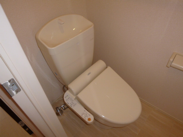 ノールヴィラージュⅡのトイレ|シャワー付トイレ