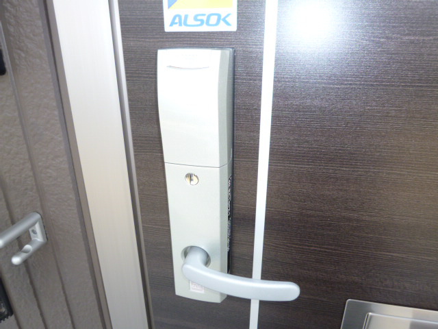 ノールヴィラージュⅡのセキュリティ|カードキー