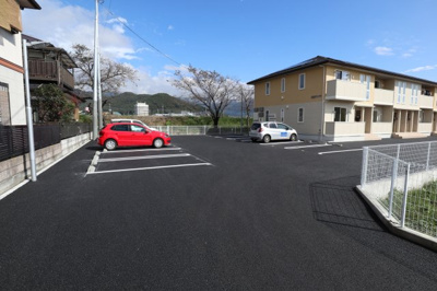 【駐車場】 | レジデンス荒川