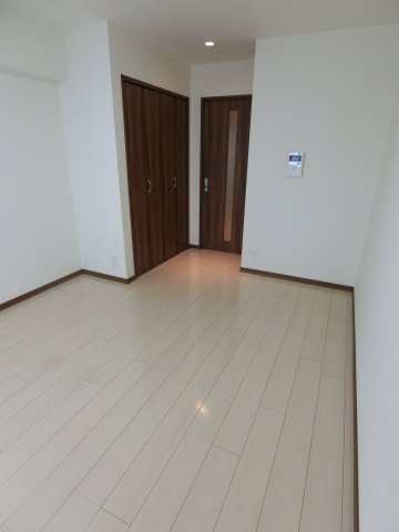 ＫＭＧビルの洋室