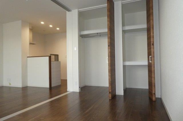 ラーガハウス茶屋町の洋室|洋室