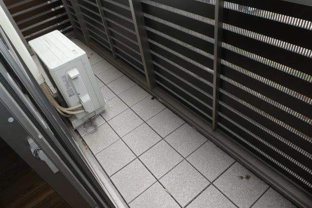 ラーガハウス茶屋町のバルコニー