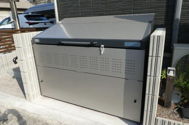 ラーガハウス茶屋町のその他共用部分|敷地内ゴミステーション