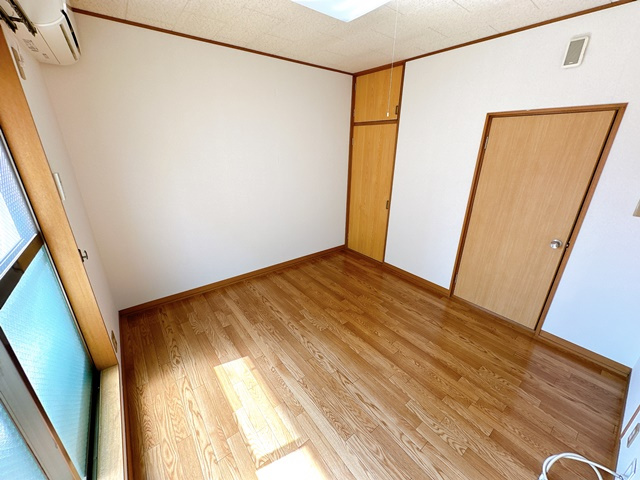 【洋室】 | 朝日ヶ丘ハイツ