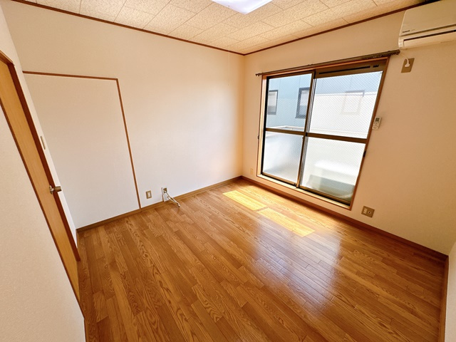 【居間・リビング】 | 朝日ヶ丘ハイツ