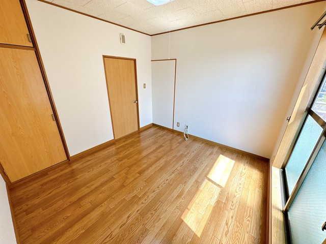 【寝室】 | 朝日ヶ丘ハイツ