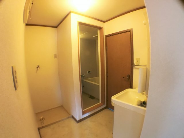 クレセント新町Ⅱの洗面所