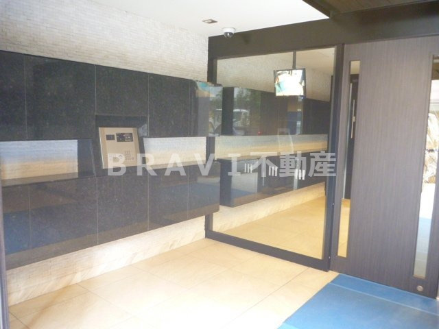 エスリード本町レジデンス　BRAVI不動産のエントランス|エントランスです