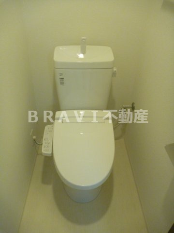 エスリード本町レジデンス　BRAVI不動産のトイレ|【エスリード本町レジデンス】トイレです