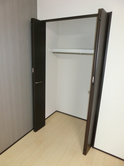 フジパレス三津屋Ⅲ番館の収納