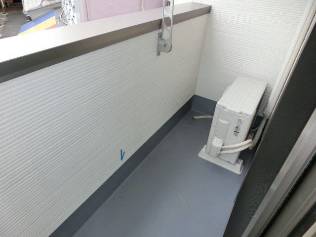 フジパレス三津屋Ⅲ番館のバルコニー